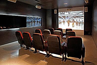 《FIFA 23》登顶英国实体榜首 《战地2042》重回第5